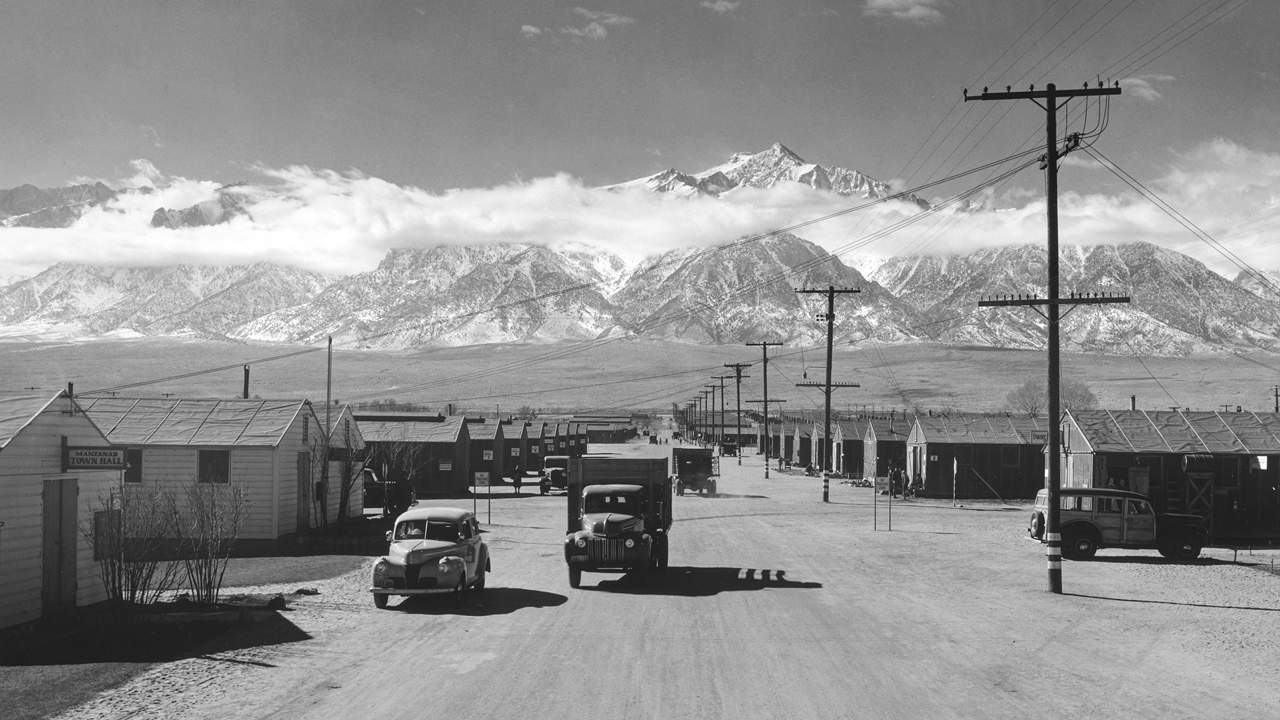 443 The Japanese Americans LOC