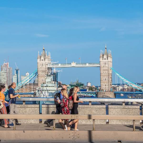 Gli 83 cognomi inglesi più comuni, le loro origini e i loro curiosi significati