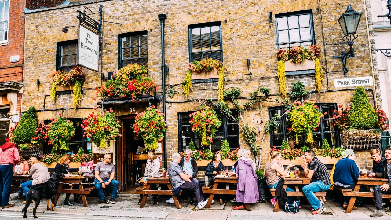 Drinking in the UK: New British Pub Culture