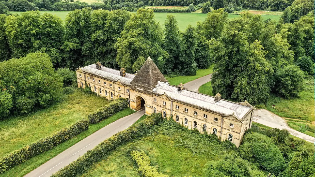 Castle Howard: The Peak of English Baroque 