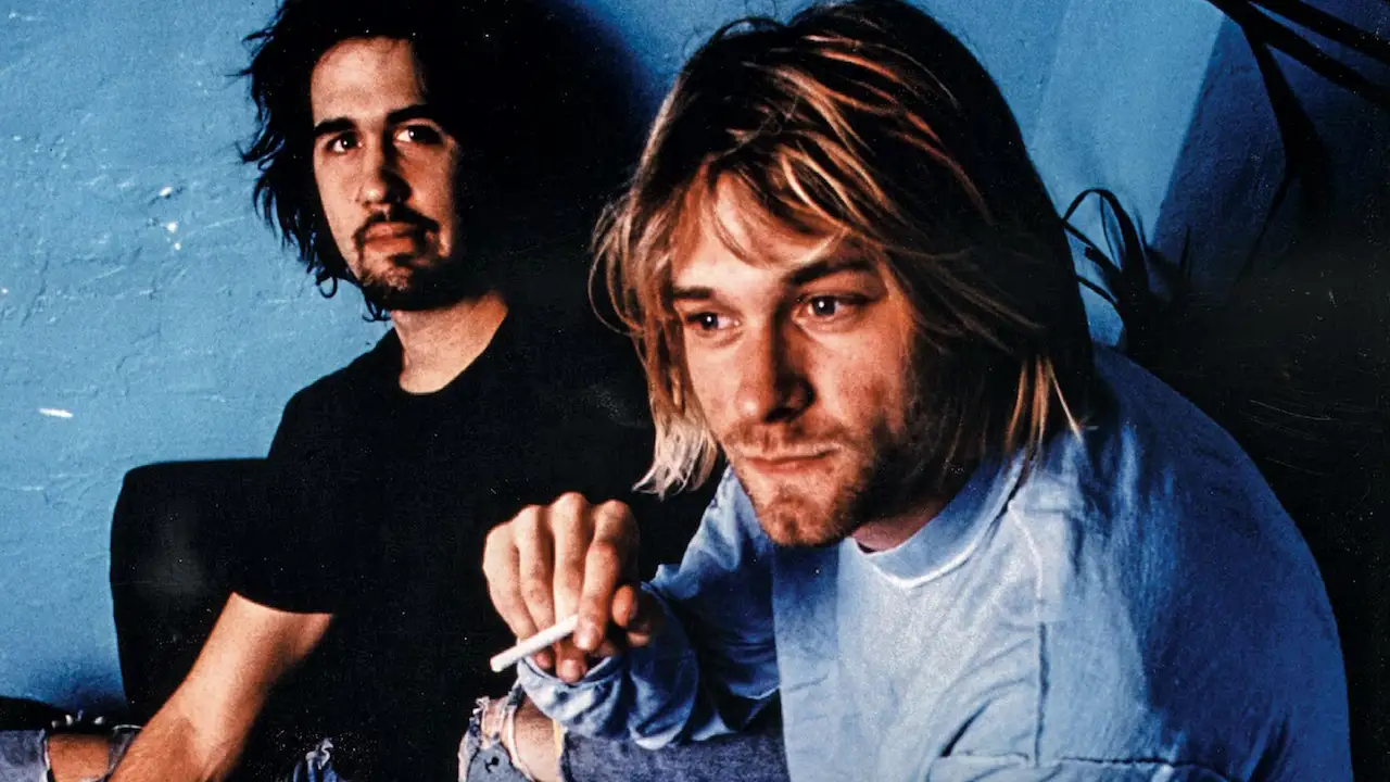 Dave Grohl (left) and Kurt Cobain of the band Nirvana in 1993