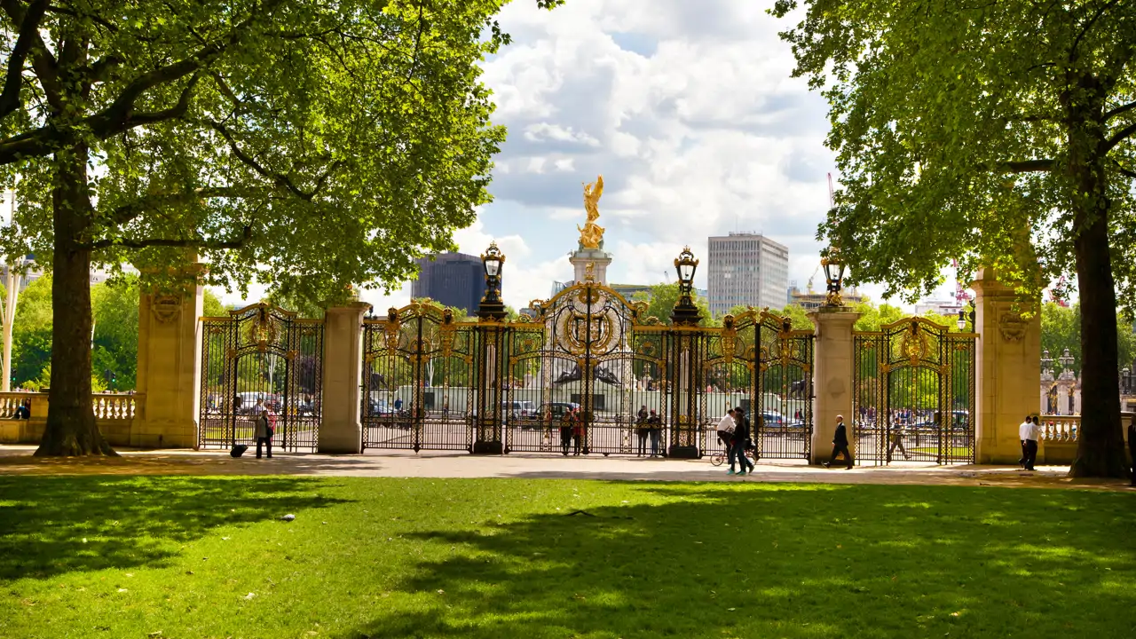 Walking London: Itineraries