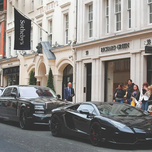 Mayfair Chic: George Prow