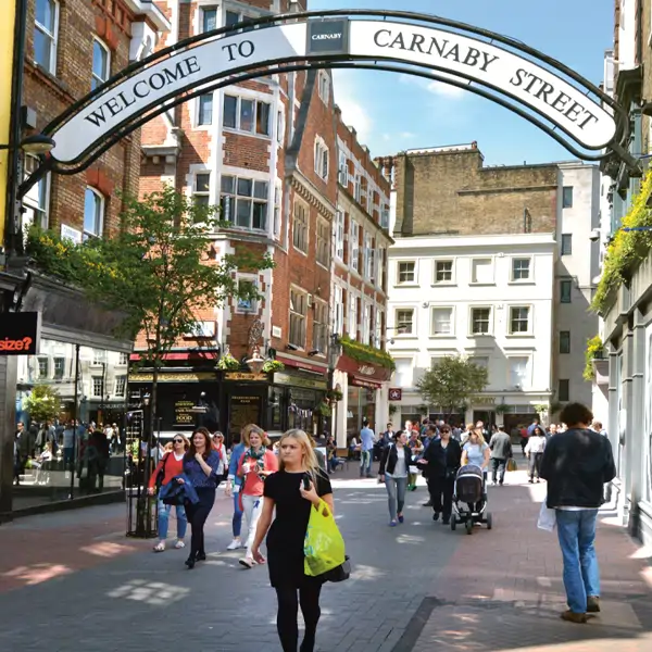 Carnaby Street: The Epicenter Of The Swinging London